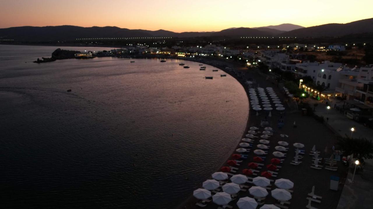 Haraki Bay Hotel And Luxury Apartments Charaki Exterior foto