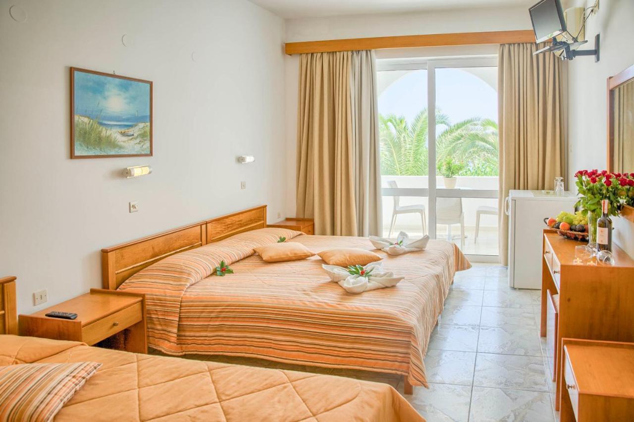 Haraki Bay Hotel And Luxury Apartments Charaki Exterior foto