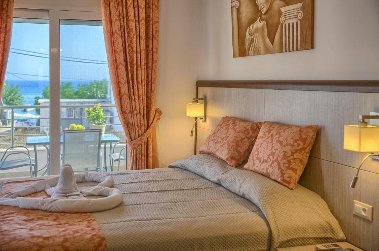 Haraki Bay Hotel And Luxury Apartments Charaki Exterior foto