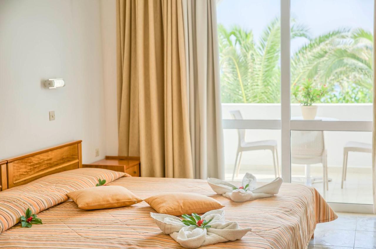 Haraki Bay Hotel And Luxury Apartments Charaki Exterior foto