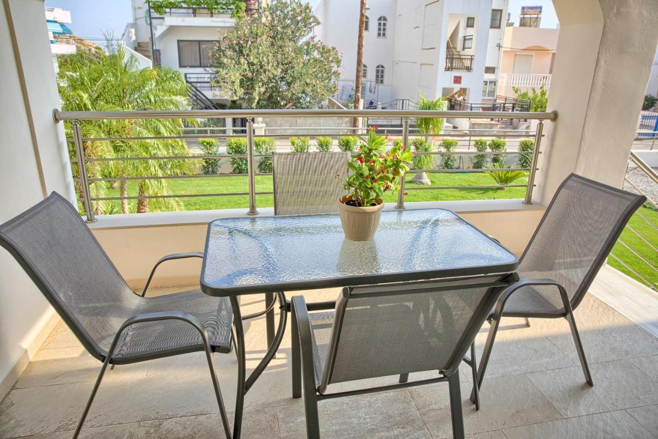 Haraki Bay Hotel And Luxury Apartments Charaki Exterior foto
