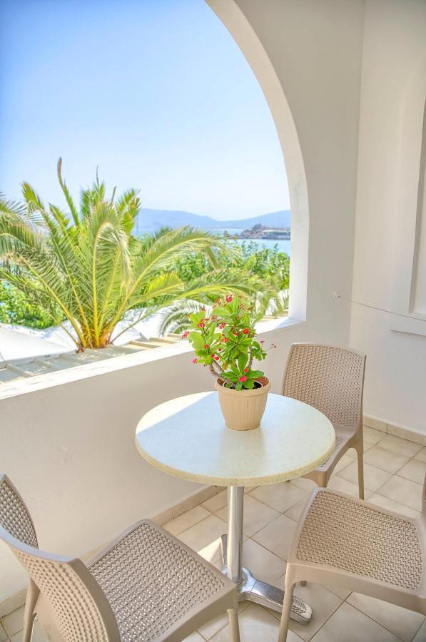 Haraki Bay Hotel And Luxury Apartments Charaki Exterior foto